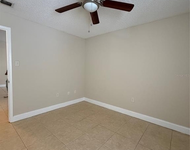 3831 Bowline Circle - Photo Thumbnail 13