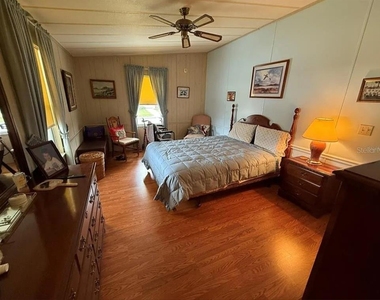 1532 W Schwartz Boulevard - Photo Thumbnail 5