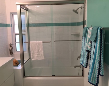 7429 Broughton Street - Photo Thumbnail 14