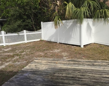 7429 Broughton Street - Photo Thumbnail 17