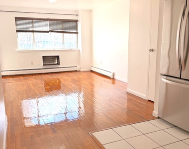 27-10 14th Street - Photo Thumbnail 3