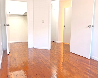 27-10 14th Street - Photo Thumbnail 10