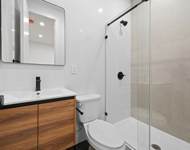 379 Hawthorne Street - Photo Thumbnail 6