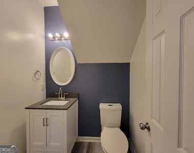 175 Stillwood Drive - Photo Thumbnail 6