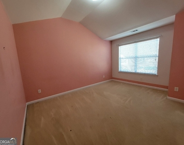 175 Stillwood Drive - Photo Thumbnail 28