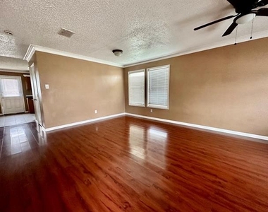 5437 New Castleton Lane - Photo Thumbnail 1