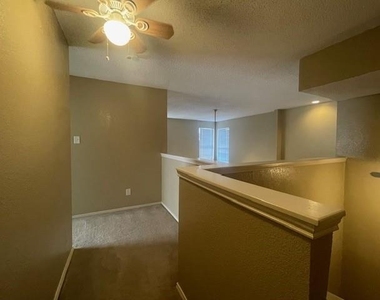 1226 W Hudgins Street - Photo Thumbnail 14