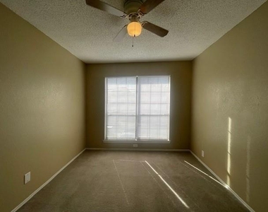 1226 W Hudgins Street - Photo Thumbnail 18