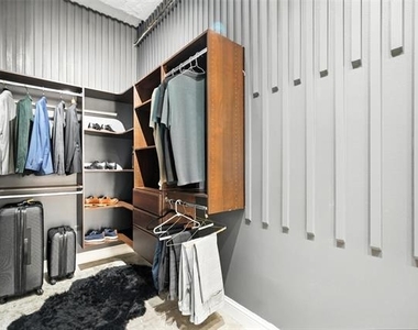 1122 Jackson Street - Photo Thumbnail 12