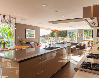 7650 Curson Terrace - Photo Thumbnail 5