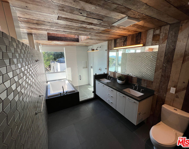 7650 Curson Terrace - Photo Thumbnail 10