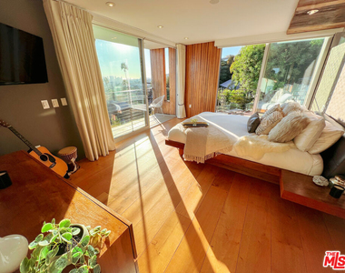 7650 Curson Terrace - Photo Thumbnail 6