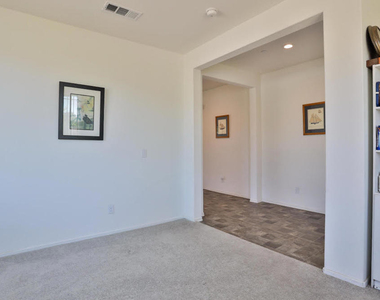 84422 Calle Larriva - Photo Thumbnail 15