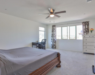 84422 Calle Larriva - Photo Thumbnail 14