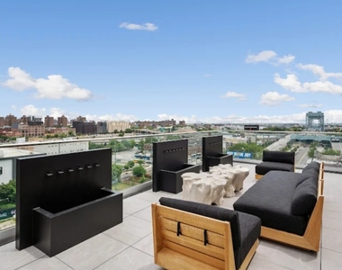 215 East 124th Street - Photo Thumbnail 9