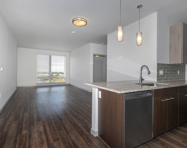 6750 E Chenango Ave - Photo Thumbnail 18