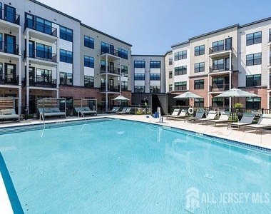 2000 Schindler Drive - Photo Thumbnail 10