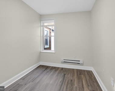 1729 N Bambrey Street - Photo Thumbnail 10