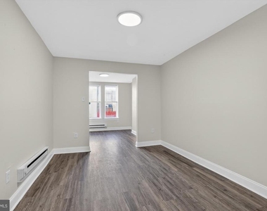 1729 N Bambrey Street - Photo Thumbnail 3