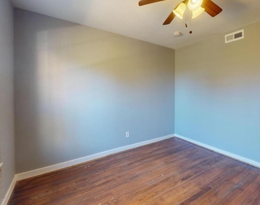 2203 Washington Ave - Photo Thumbnail 5