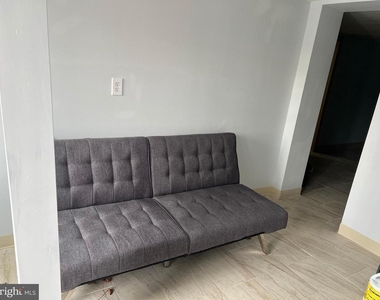 604 #4 E Oak Street - Photo Thumbnail 21
