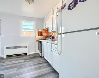 7839 Birmingham Avenue - Photo Thumbnail 7
