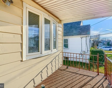 7839 Birmingham Avenue - Photo Thumbnail 4