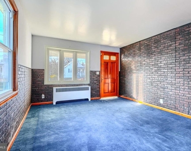 7839 Birmingham Avenue - Photo Thumbnail 6
