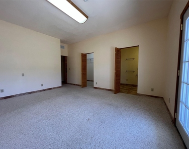 333 County Road 497 - Photo Thumbnail 10
