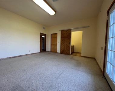 333 County Road 497 - Photo Thumbnail 13