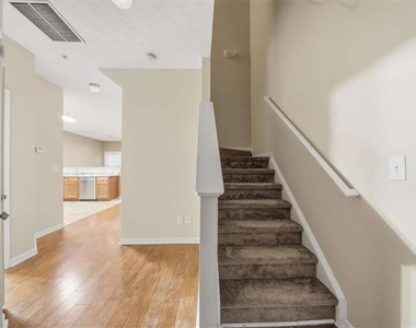 3834 Augustine Place - Photo Thumbnail 4