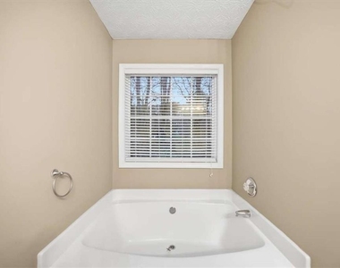 3834 Augustine Place - Photo Thumbnail 35