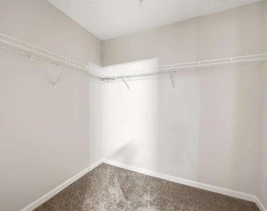 3834 Augustine Place - Photo Thumbnail 27