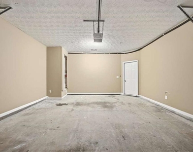 3834 Augustine Place - Photo Thumbnail 17