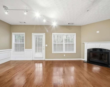 3834 Augustine Place - Photo Thumbnail 13