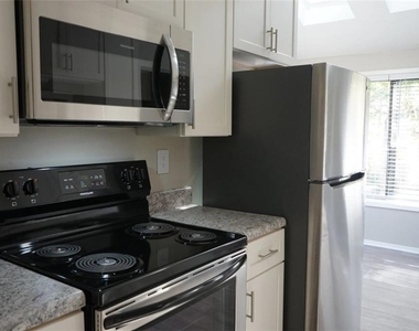 2845 Holcomb Bridge Road - Photo Thumbnail 4