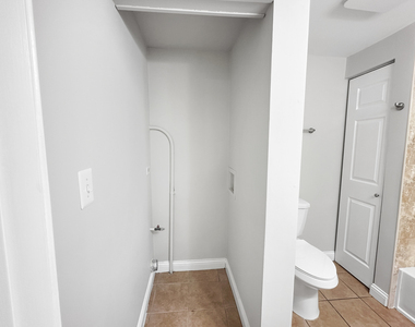 3135 Chicago Road - Photo Thumbnail 7
