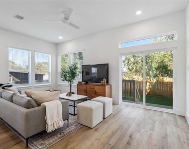 3117 Evella Street - Photo Thumbnail 10