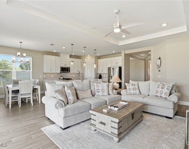 11964 Molto Drive - Photo Thumbnail 9