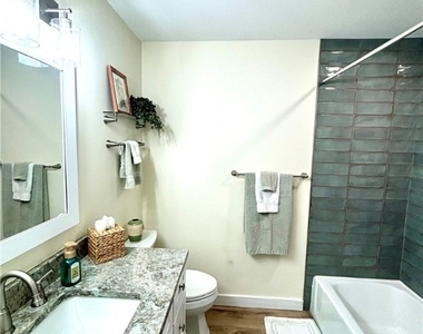 1435 Curlew Avenue - Photo Thumbnail 10