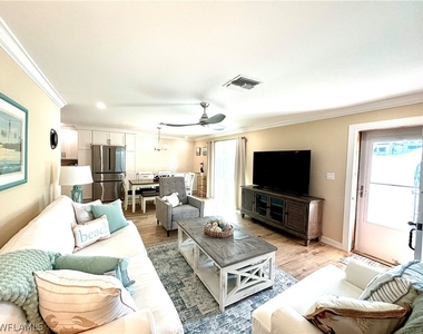 1435 Curlew Avenue - Photo Thumbnail 3