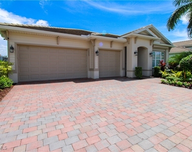 14849 Windward Lane - Photo Thumbnail 4