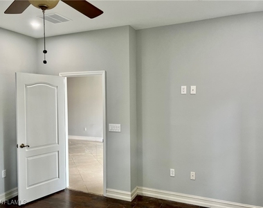 8153 Sanctuary Drive - Photo Thumbnail 9