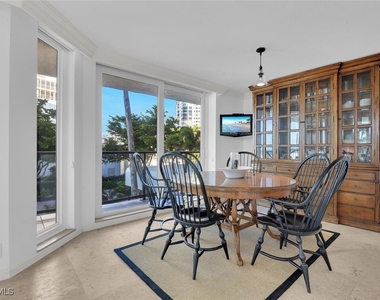 4901 Gulf Shore Boulevard N - Photo Thumbnail 4
