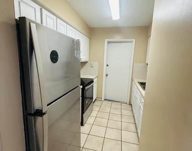 8401 N Atlantic Avenue - Photo Thumbnail 8