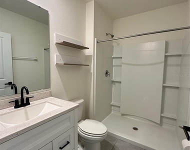 5703 Hollingworth Trail - Photo Thumbnail 5