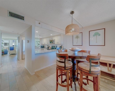 17900 Gulf Boulevard - Photo Thumbnail 17