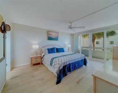 17900 Gulf Boulevard - Photo Thumbnail 19