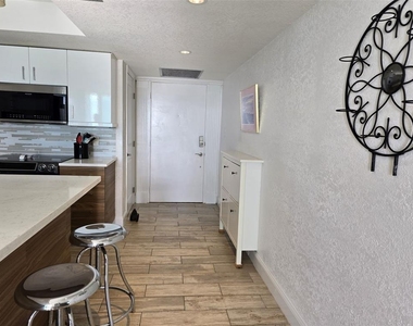 17408 Gulf Boulevard - Photo Thumbnail 3