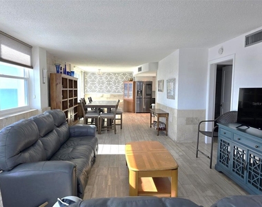 17408 Gulf Boulevard - Photo Thumbnail 7